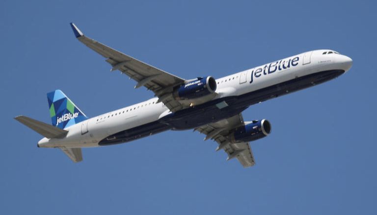 California Couple Sues JetBlue for $1M After Falling Ice Block from Plane Crashes into Bedroom