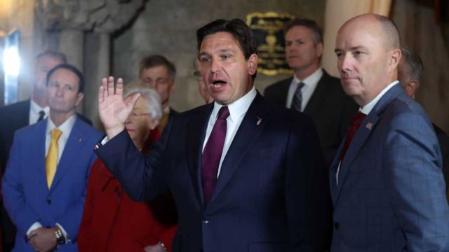 DeSantis Threatens Veto of Immigration Bill Passed by Florida GOP Lawmakers