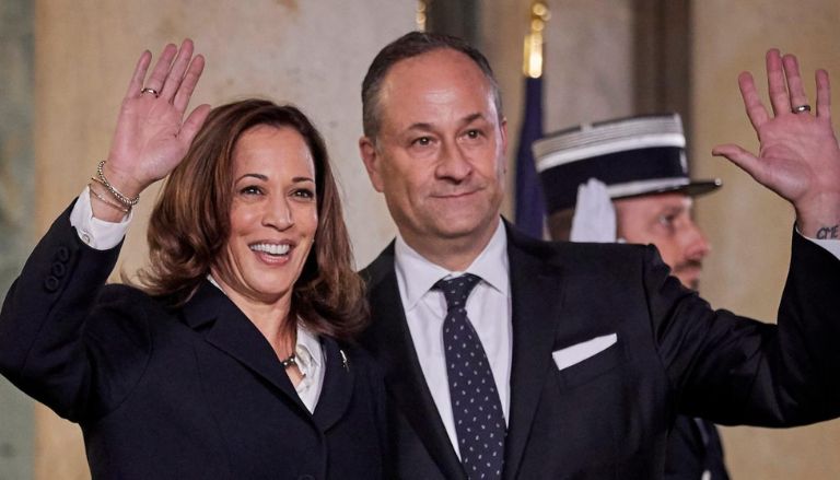 Doug Emhoff Challenges GOP Senator's Husband for Snubbing Kamala Harris' Handshake