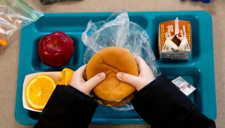 Some Schools in Missouri Would Have to Serve Food After the Bell Rings Because of a New Law