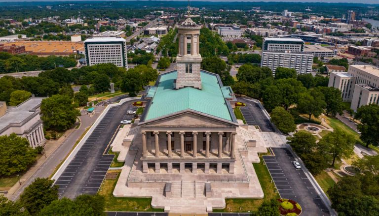 Tennessee Lawmaker Reintroduces Bill to Allow Veterans and Retired Officers as School Resource Officers