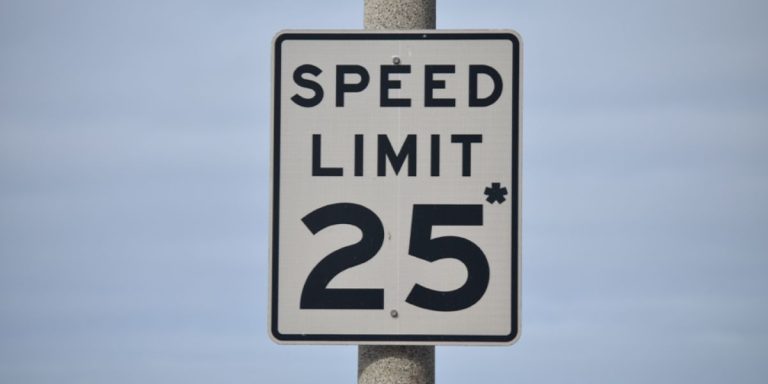 The City Council is Going to Decide on Lowering Chicago's Speed Limit to 25 mph