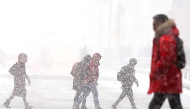 Wind Chills Below Zero Are Expected to Make Chicago Very Cold. Wednesday