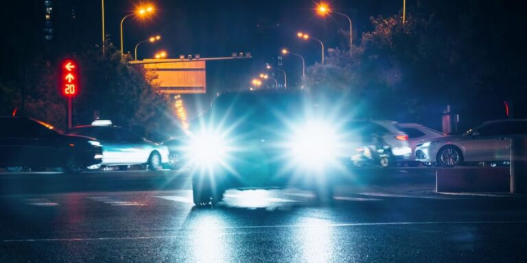 Flashing Headlights in Maine: What it Really Means and Why You Should Be Careful!