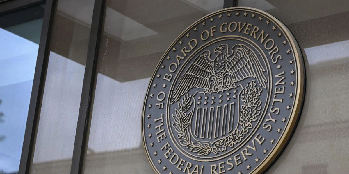 Indictment Issued Against Ex-Fed Senior Adviser on Economic Espionage Charges