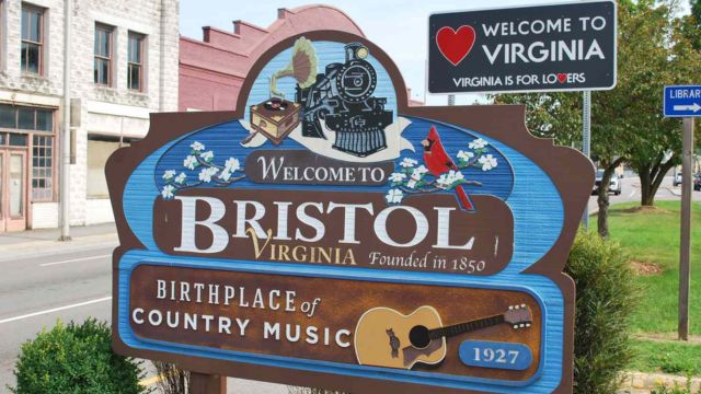 Looking to Retire in Virginia? These Affordable Towns Will Save You Big!