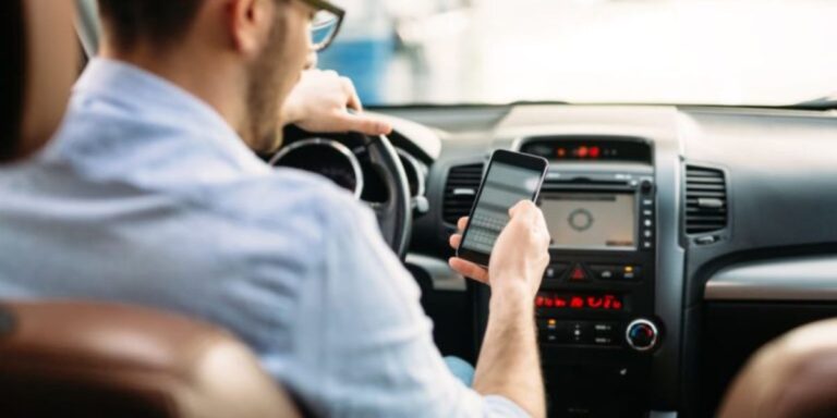 Say Goodbye to Texting While Driving: New Bill Aims to Change Everything