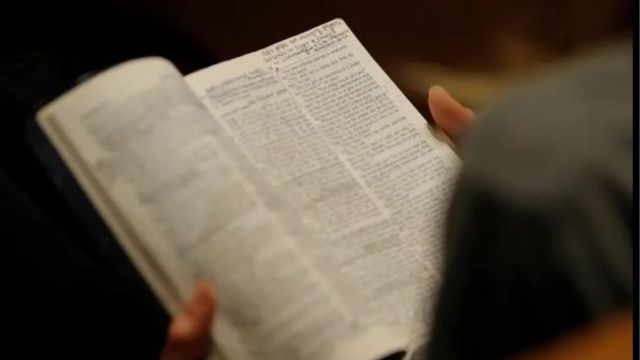 Texas Schools Urged Not to Adopt Bible-Inspired Curriculum, Citing Unconstitutional Concerns