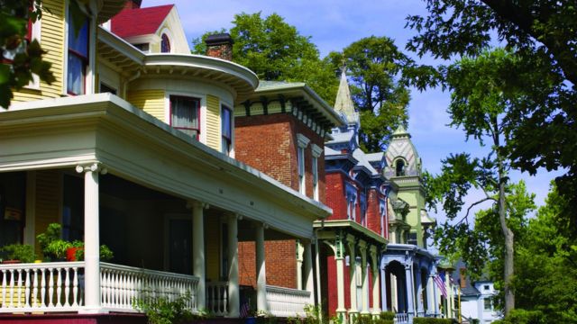 These Ohio Towns Are Perfect for Your Retirement Dream Home!