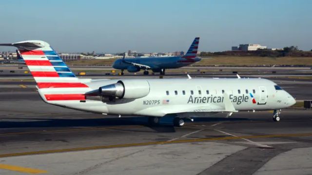 United Airlines Employee Severely Injured in Collision Between American Eagle Plane and Tug