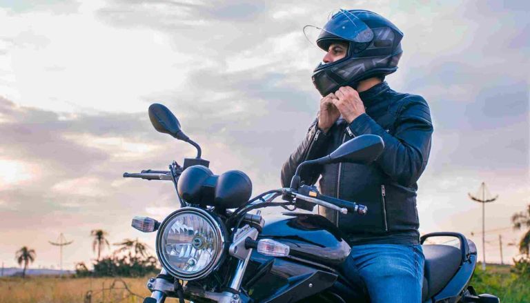 Washington Motorcycle Helmet Laws in 2025 Balancing Safety and Personal Choice