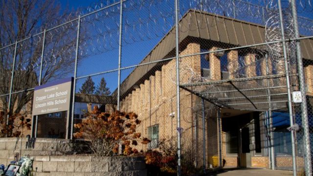 Wisconsin Governor Tony Evers to Propose Major Prison Reform, Shutting Down Green Bay Facility by 2029