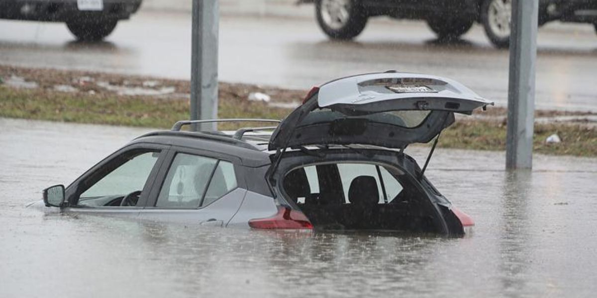 South Texas Floods Lead to 3 Deaths and 200+ Rescues, Authorities Say