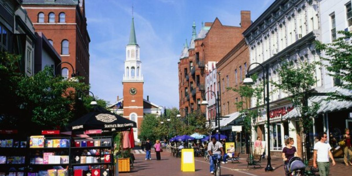 This is the Top College Town in New Hampshire The Best Places for Students