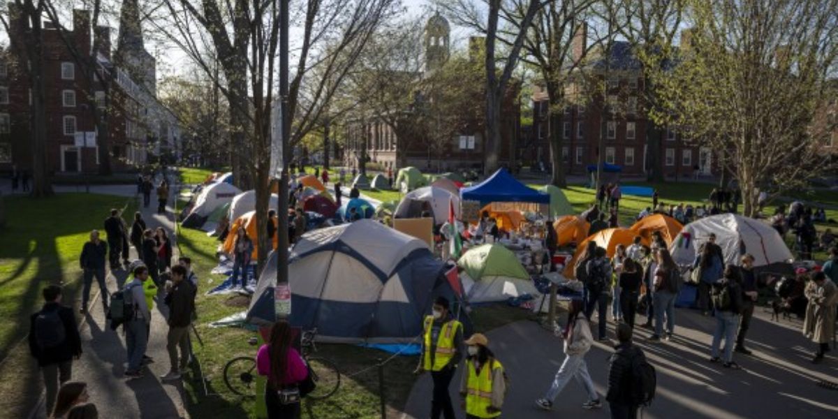 White House Lists Terms for Harvard to Maintain Access to Federal Funding